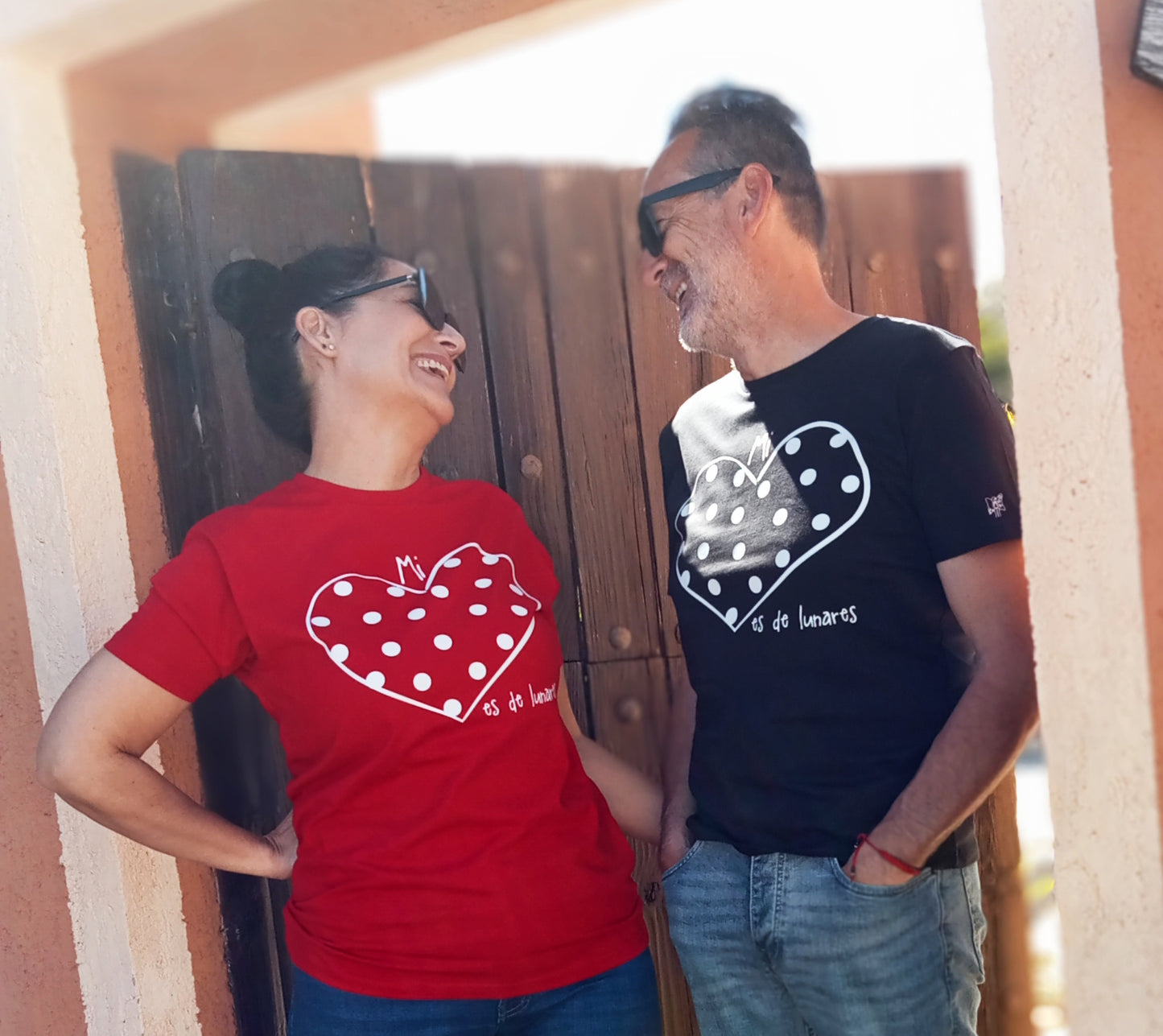 Camiseta Unisex "Mi Corazón es de Lunares"
