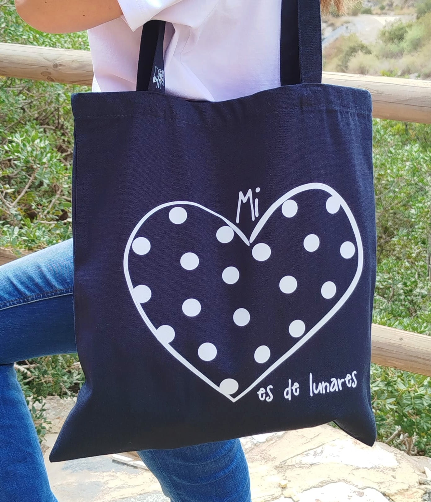 Tote Bag Azul "Mi Corazón es de lunares"