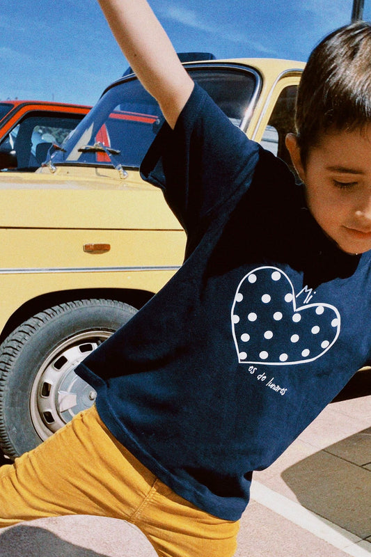 Camiseta peques "Mi Corazón es de Lunares"