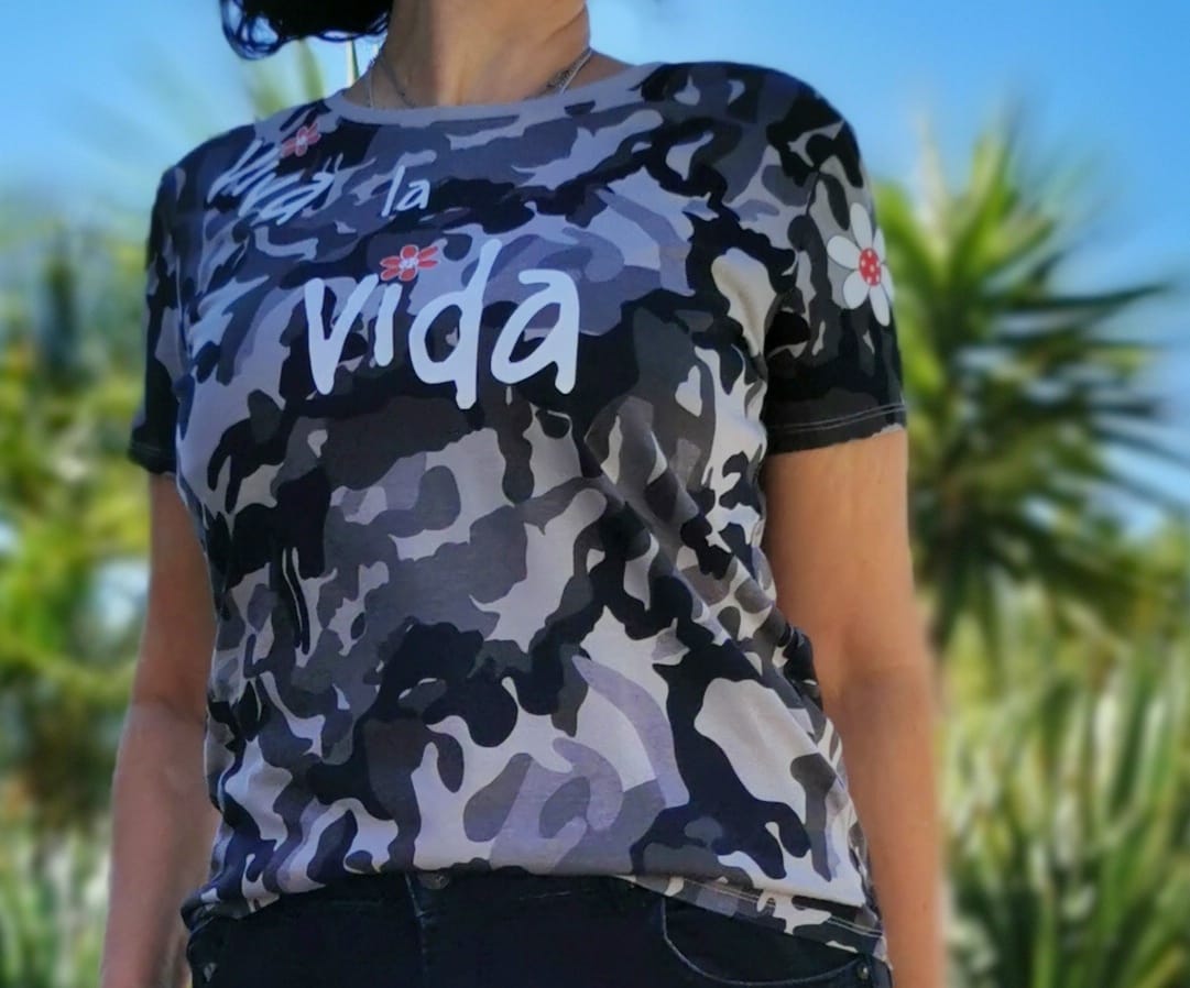 Camiseta básica Camuflaje Viva la Vida