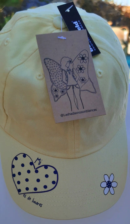 Gorra "Mi Corazón es de Lunares"